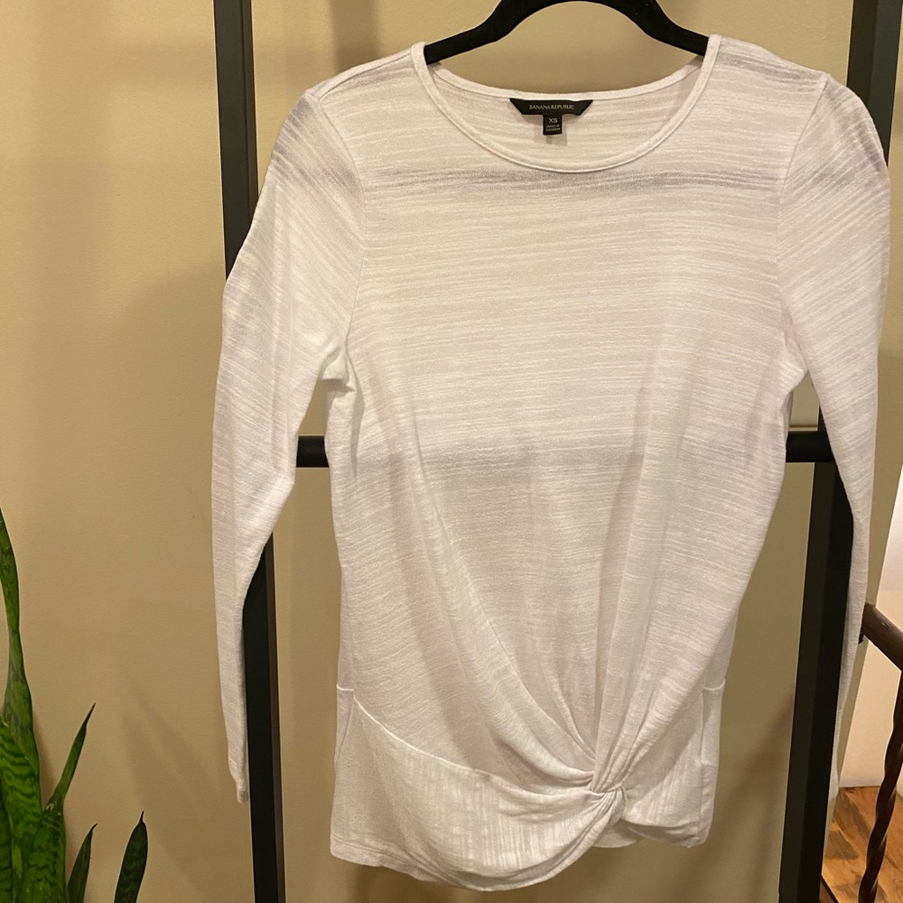 Banana Republic, Twist Front Top